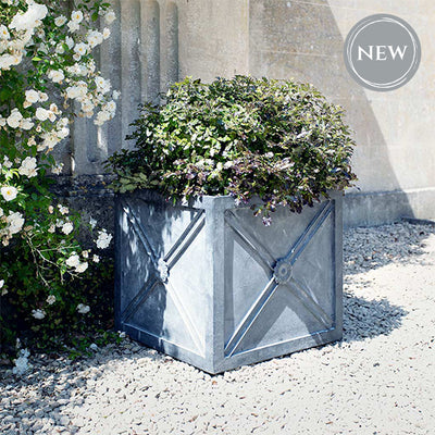 Regency Aged Zinc Metal Planter